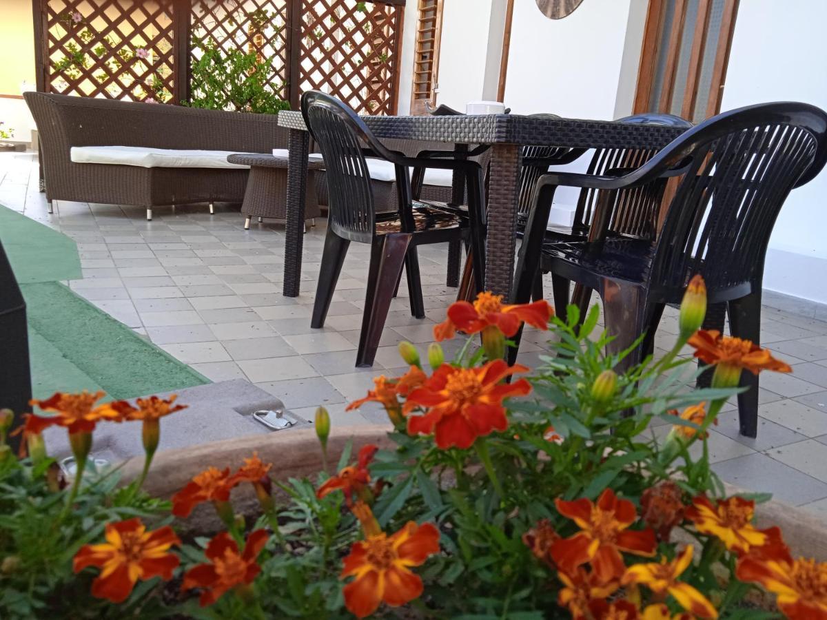 Guest House Oleandro Cin P2727 Santa Maria Navarrese Εξωτερικό φωτογραφία